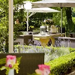 ホテル Der Valk Kasteel Terworm ヘールレン