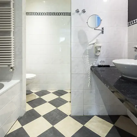 Der Valk Kasteel Terworm מלון