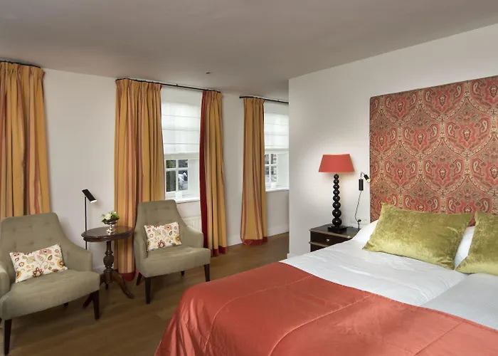 Hotell Der Valk Kasteel Terworm 4*