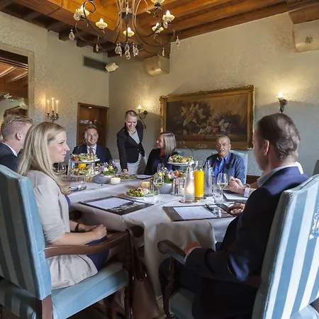 Der Valk Kasteel Terworm Hotel Heerlen