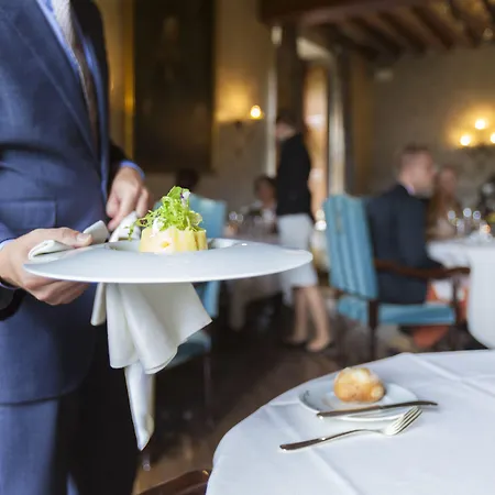Szálloda Der Valk Kasteel Terworm Heerlen