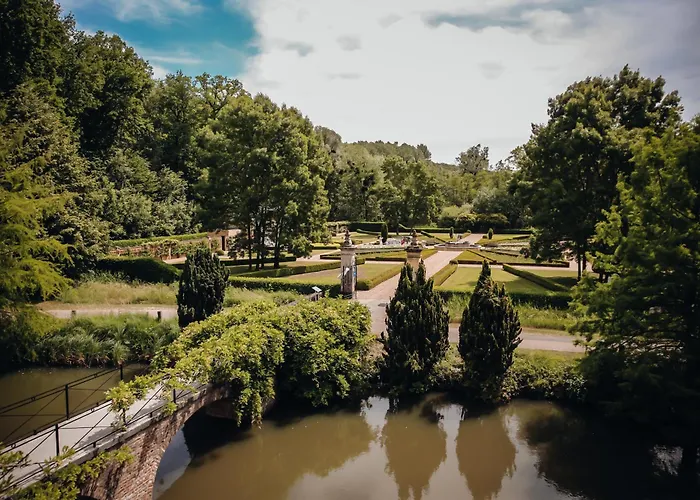 Отель Der Valk Kasteel Terworm