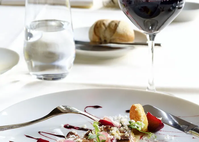 Der Valk Kasteel Terworm Отель